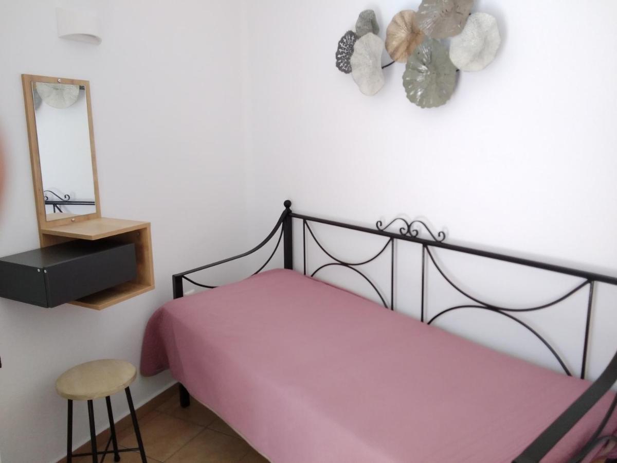 Celeste Apartments Ornos  Bagian luar foto