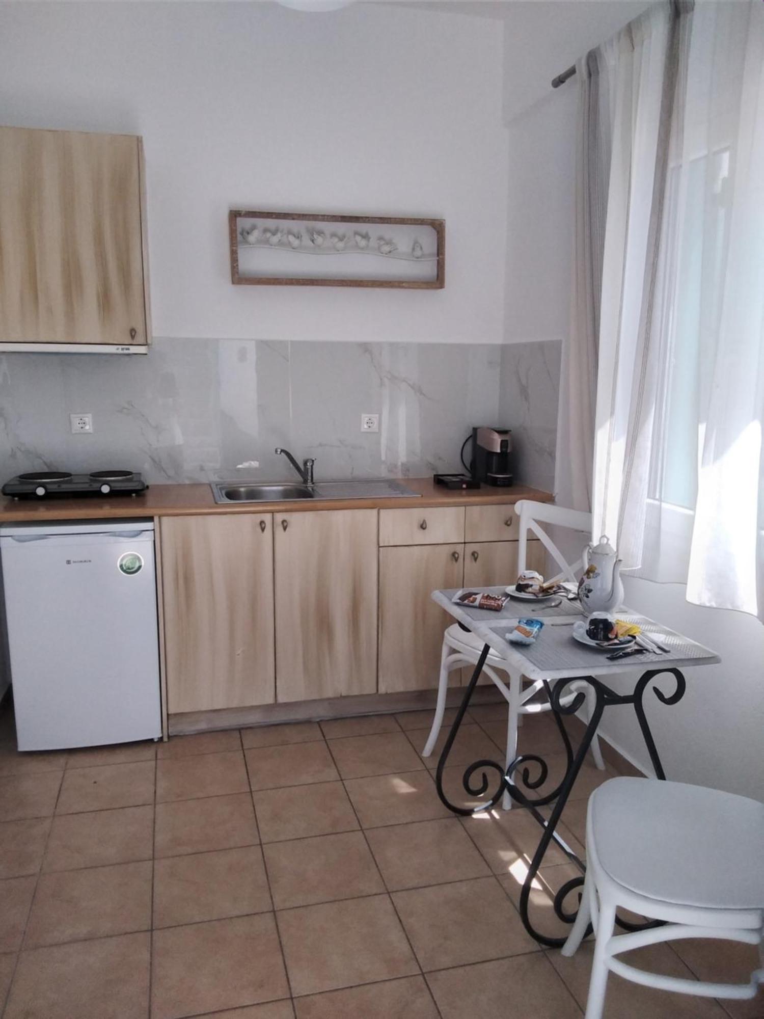 Celeste Apartments Ornos  Bagian luar foto