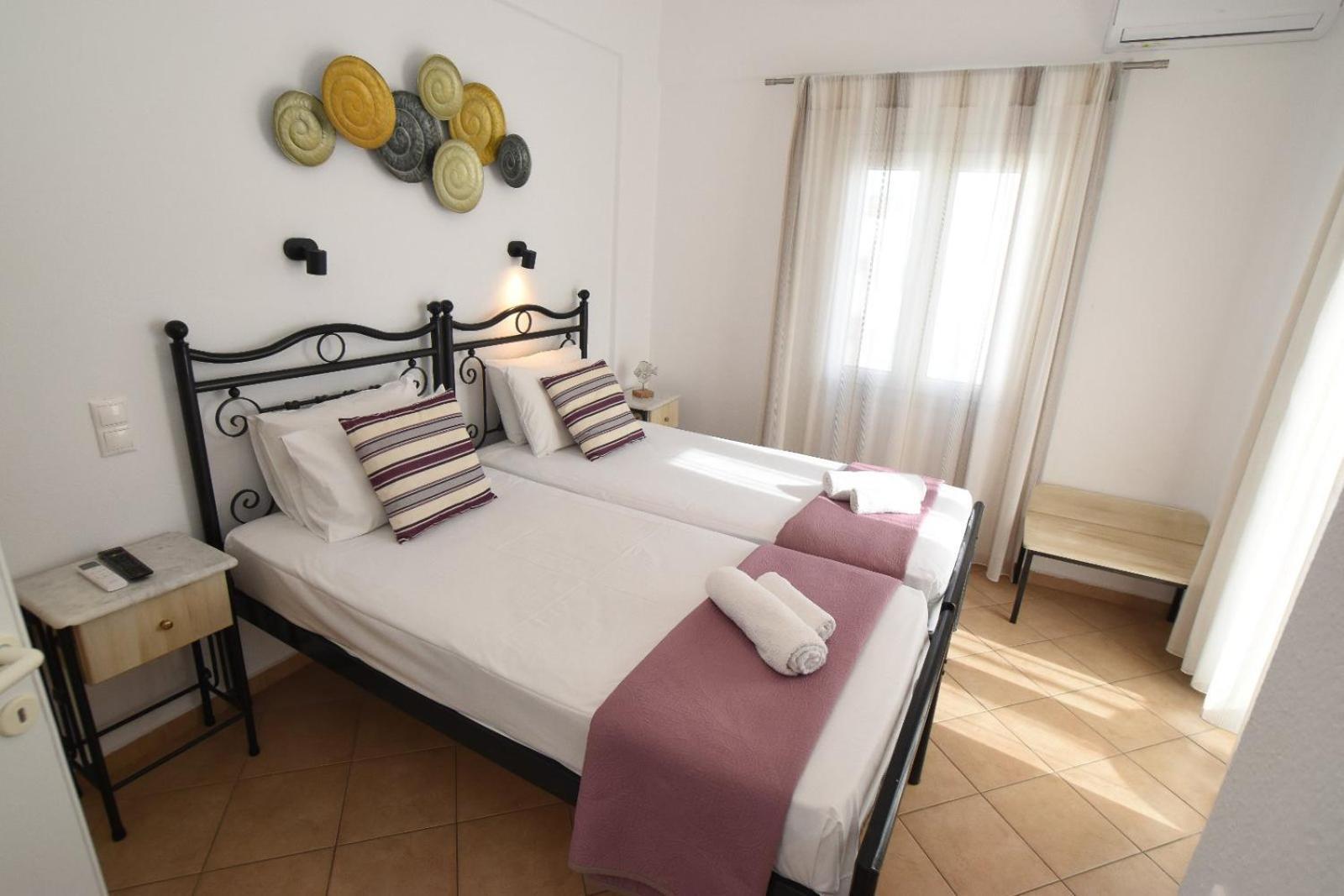 Celeste Apartments Ornos  Bagian luar foto